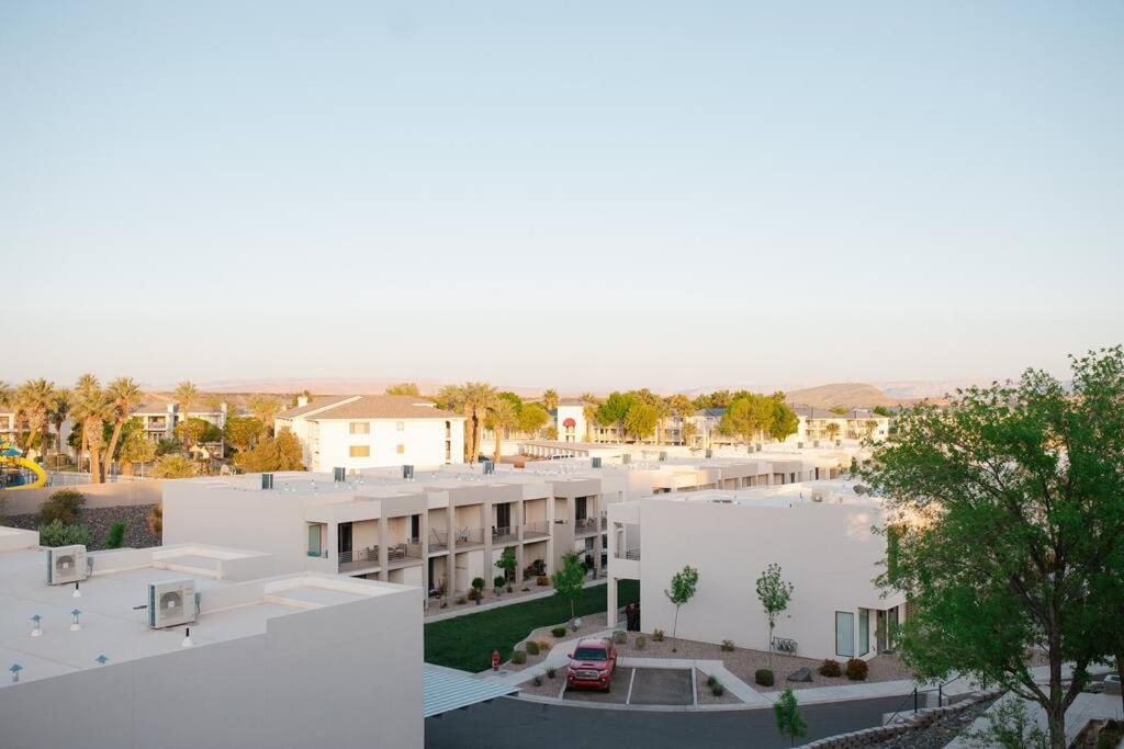Zen Trail Retreat - New 5 Bedroom Luxury Condo St. George Kültér fotó